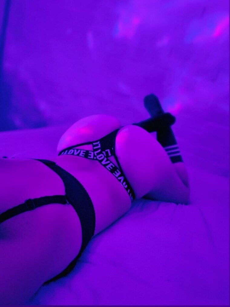 UnknownDesire cover image