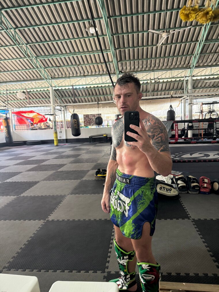 Fit tattooed Aussie 🇦🇺 cover image