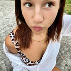Isa♡ avatar