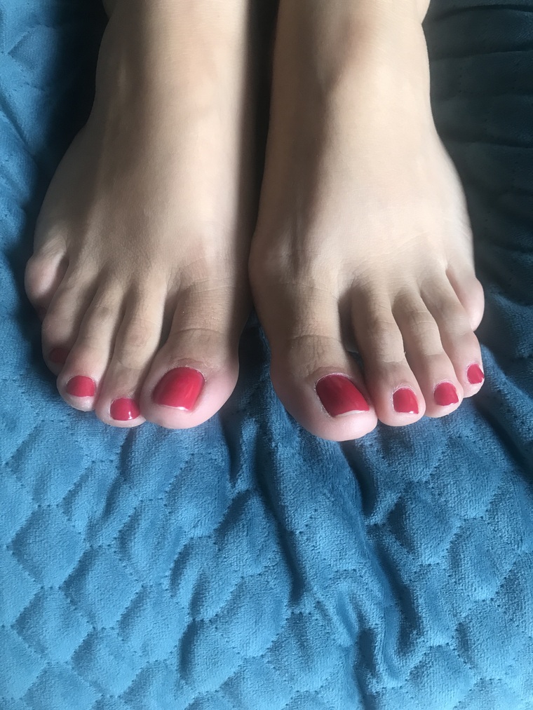 Pretty+toes cover image