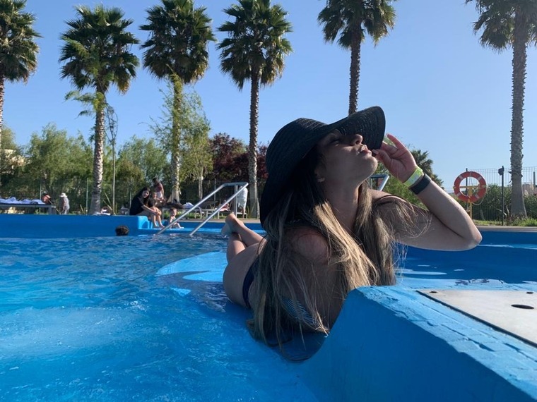 Valentina😏 banner image