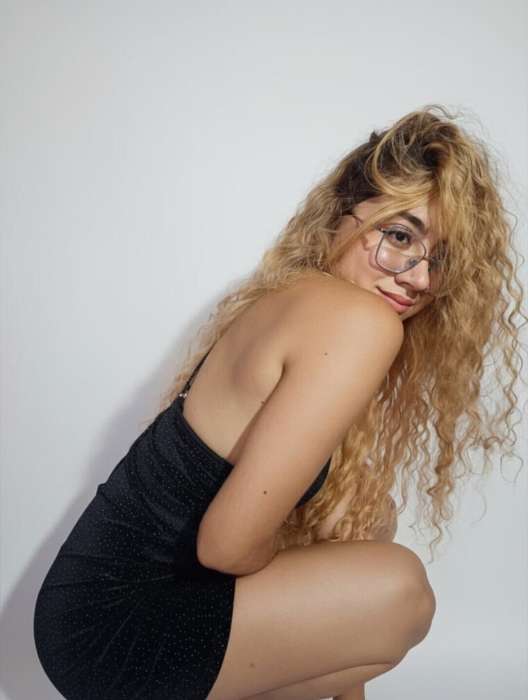 valentina banner image