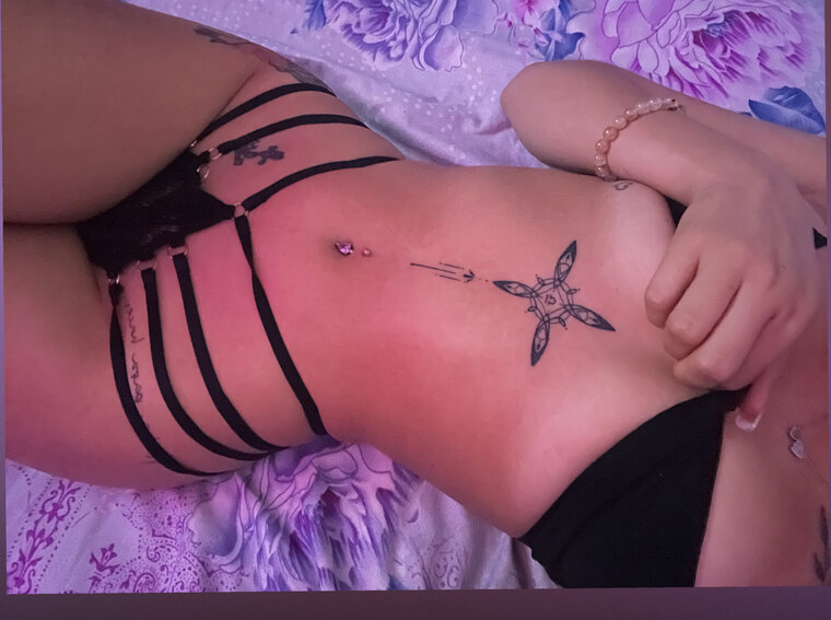 VALEN💘 banner image