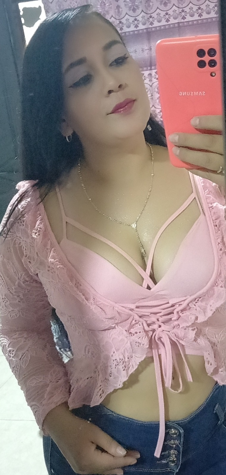 valeria Hot🥵😋 cover image