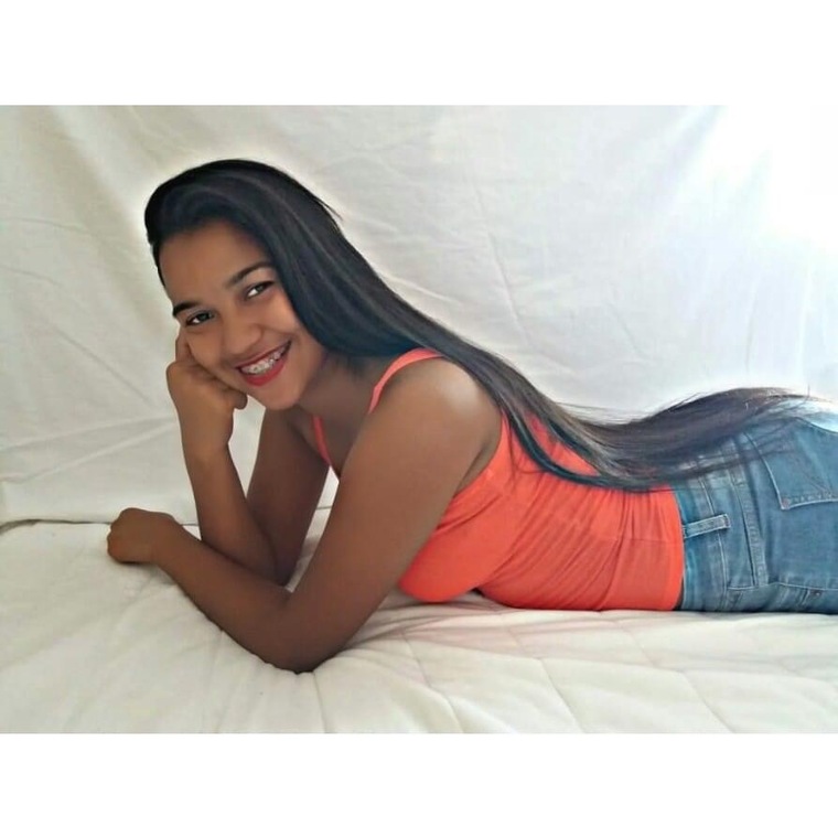 valeria obando cover image