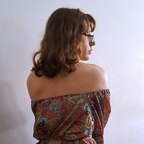 Val avatar