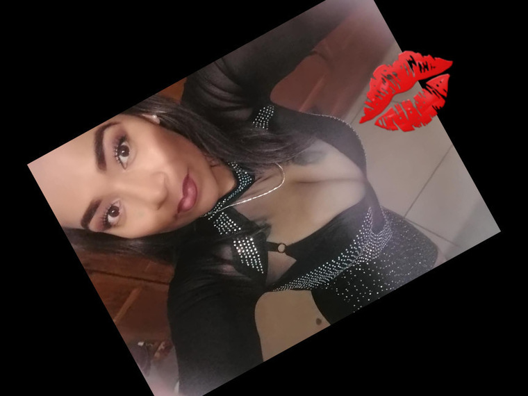 Denisse Valois banner image