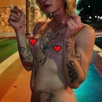 Miss Val avatar