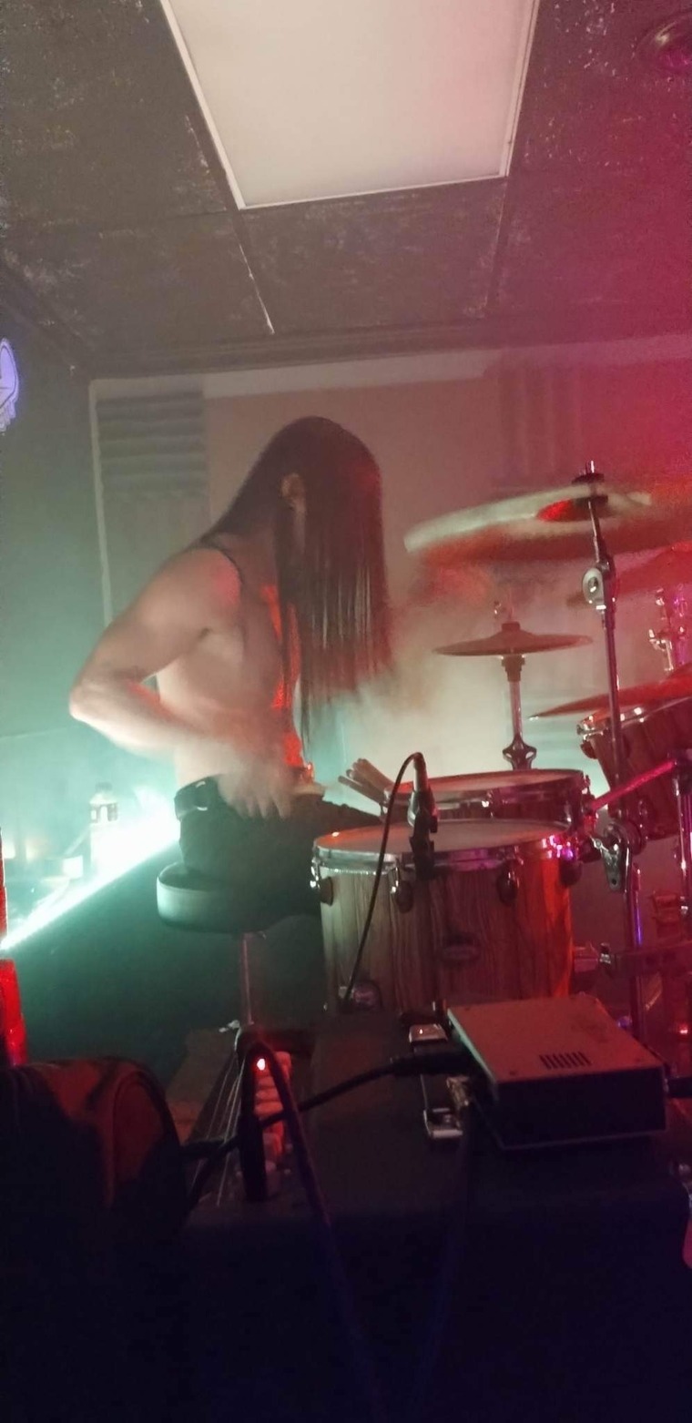 SlvttyDrummerBoi banner image