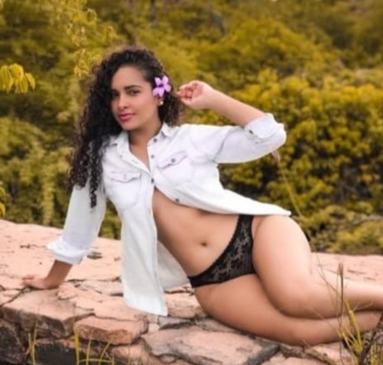 Vanessa Araújo banner image
