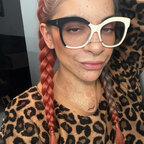 Vanp 🐍 Split tongue queen avatar