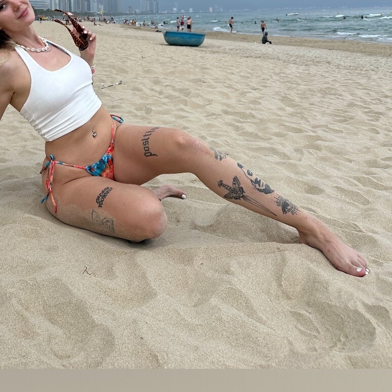 Veiny Feet Goddess banner image