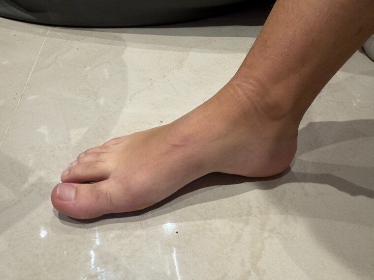 velbestfeet cover image