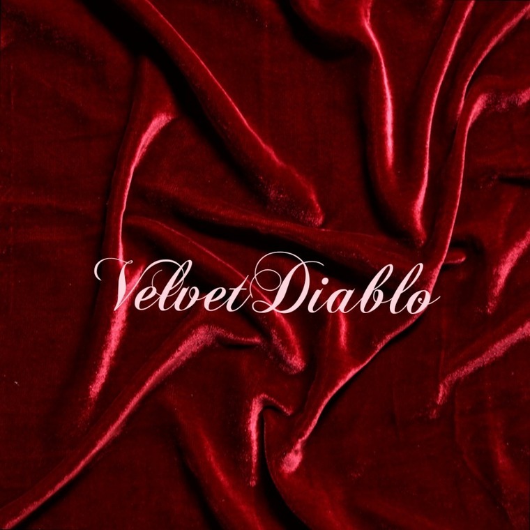 ⎛⎝ Velvet⎠⎞ cover image