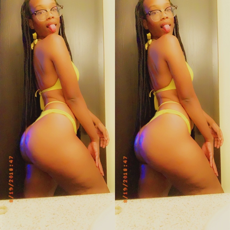 XxxPeaches banner image