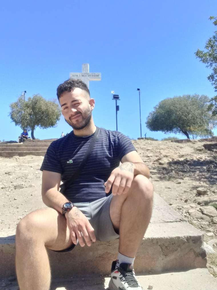 Alex Pajón banner image