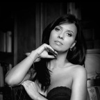 Vickie Brown (former VickyLove) avatar