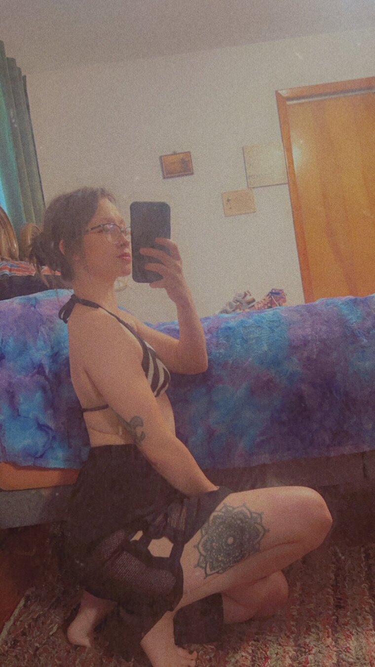 Victoria Renee cover image