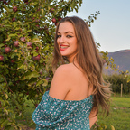 Victoria Michelle avatar