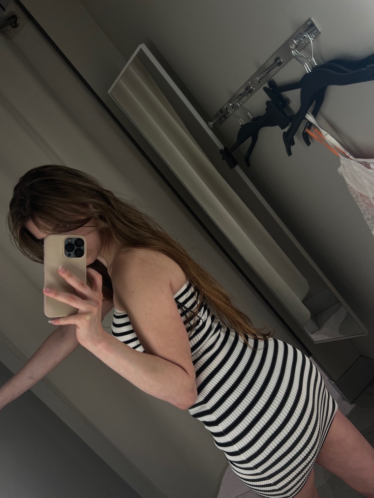 Viktoria 🥰 cover image