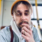 pretty fancy boy avatar