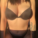 Violet-rose avatar