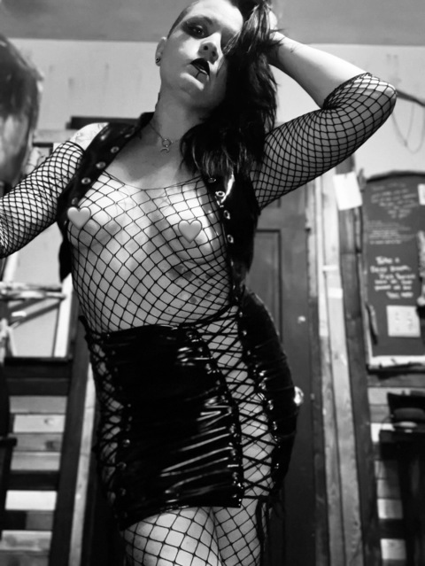 Queen Eris 👑😈 cover image