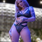 Vee 🖤 avatar
