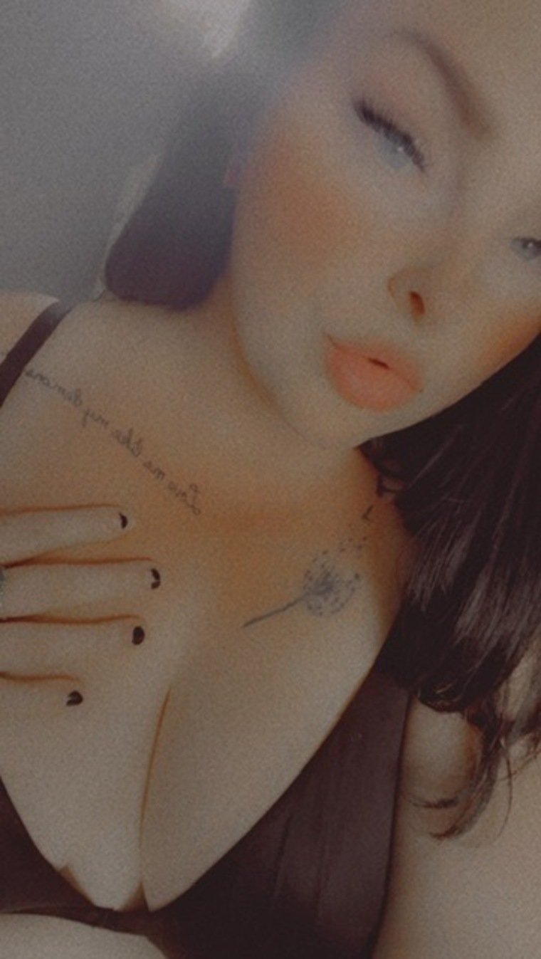 vivian foxx banner image