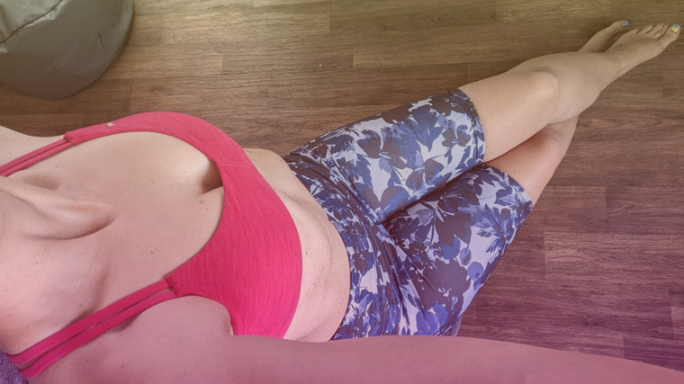 Vivien Sky banner image