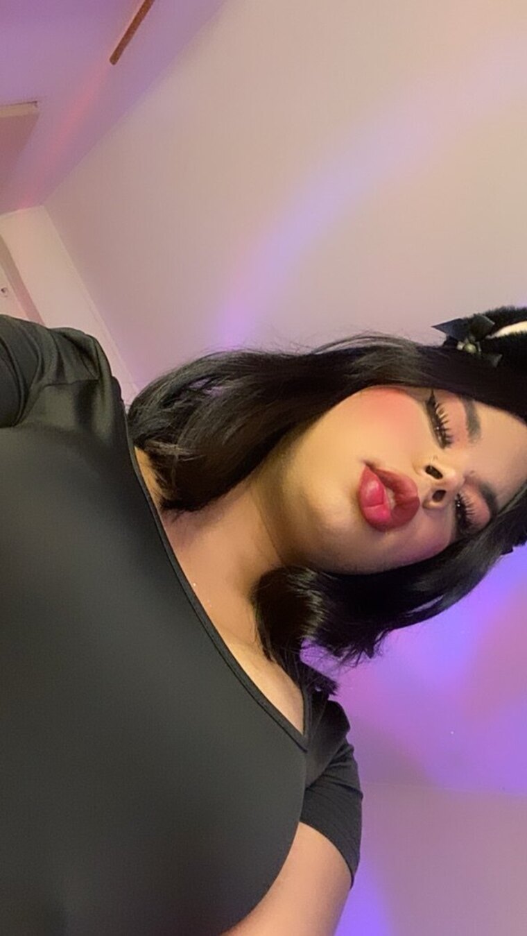 WandaBreheskin💜 cover image