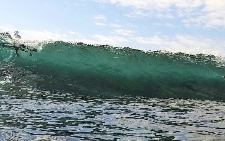 Faceless Surfer banner image