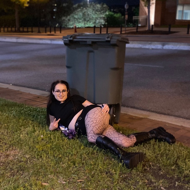 🥀🖤 Goth Mommy 🖤🥀 cover image