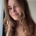 Viktoria💕 portrait