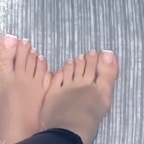 Pretty white toes avatar