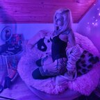 Westsideblondiie avatar