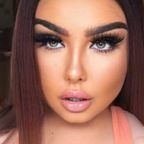Brunette queen avatar