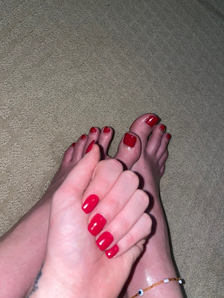 Foot fairy 🧚‍♀️👅😻😋 cover image