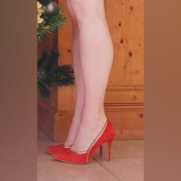 White-feet_red-head cover image