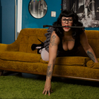 Vixen VonRaven avatar