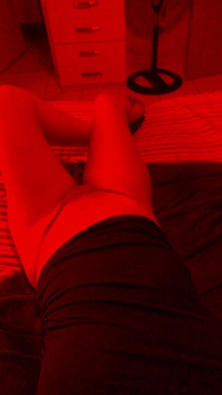 Wine girl cover image