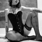 Witchy Jeannux avatar