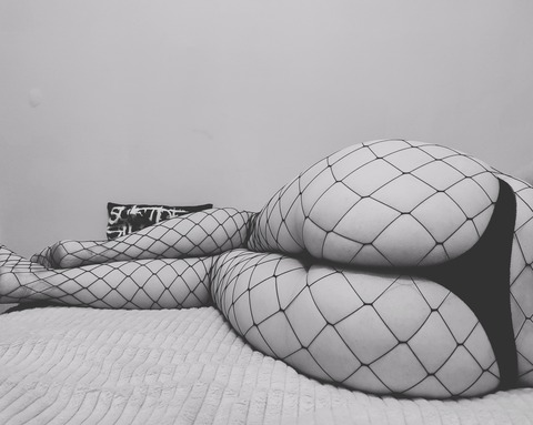 WitchyMommy666 cover image