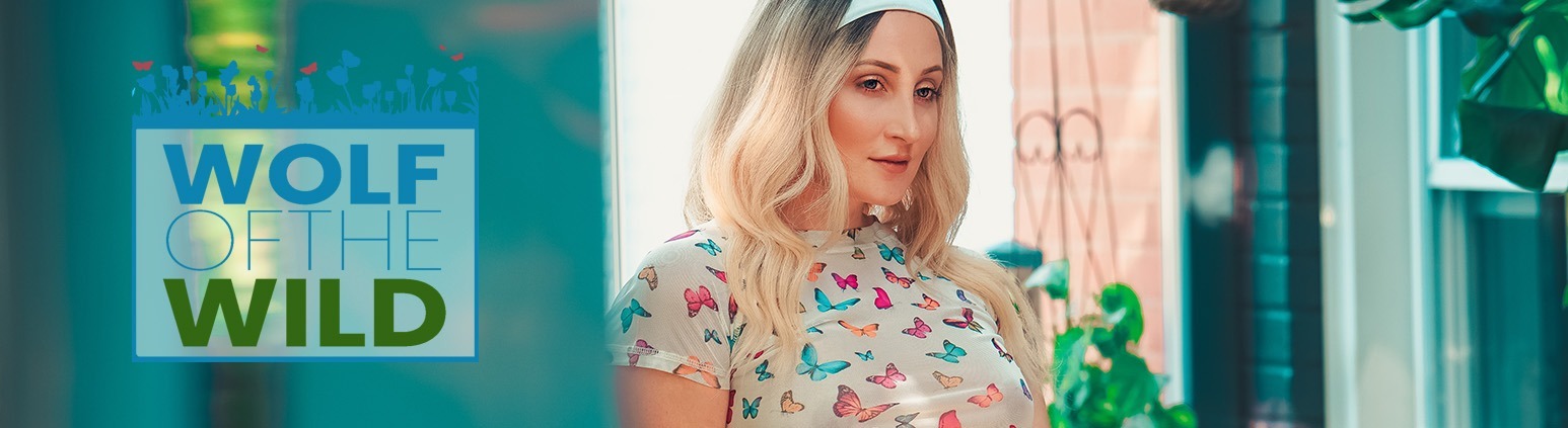 Holly Wolf banner image