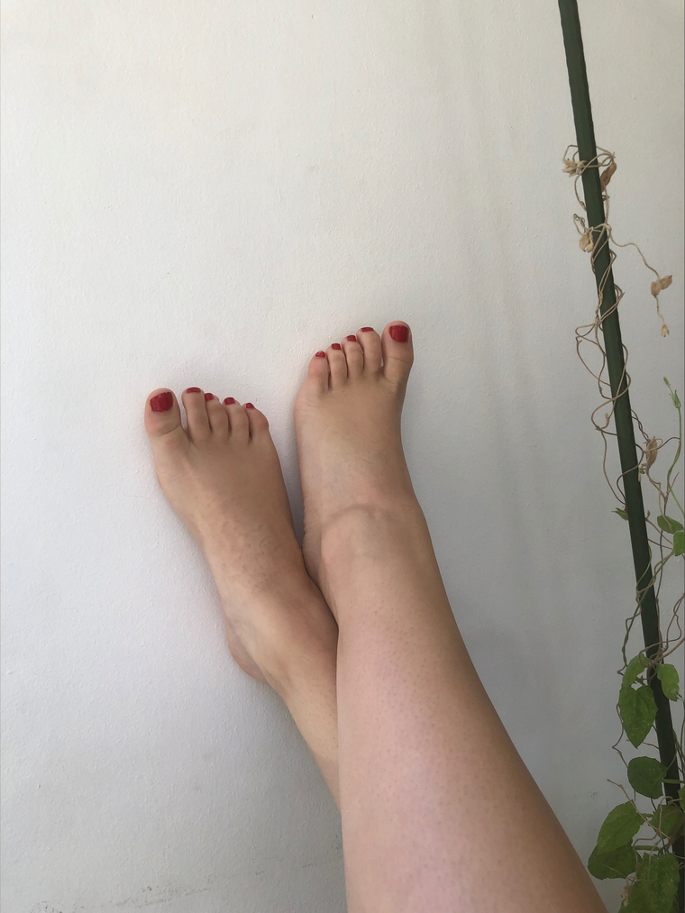 WomenHotFeet banner image