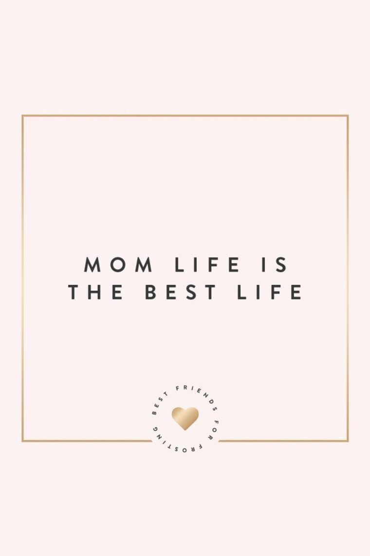 Life: The working mom blog. cover image