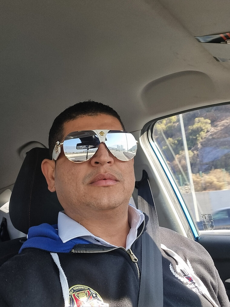 Tú moreno caliente ♨️ banner image