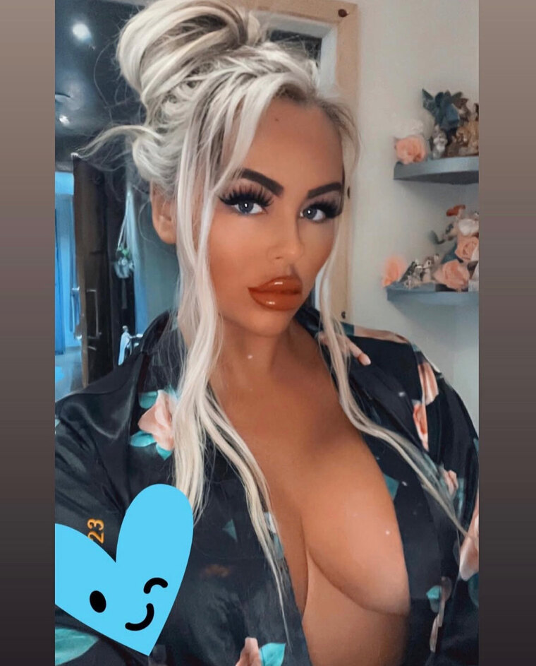 Best blonde on OF π banner image