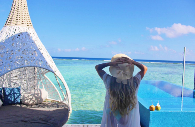 Chloe Roberts banner image