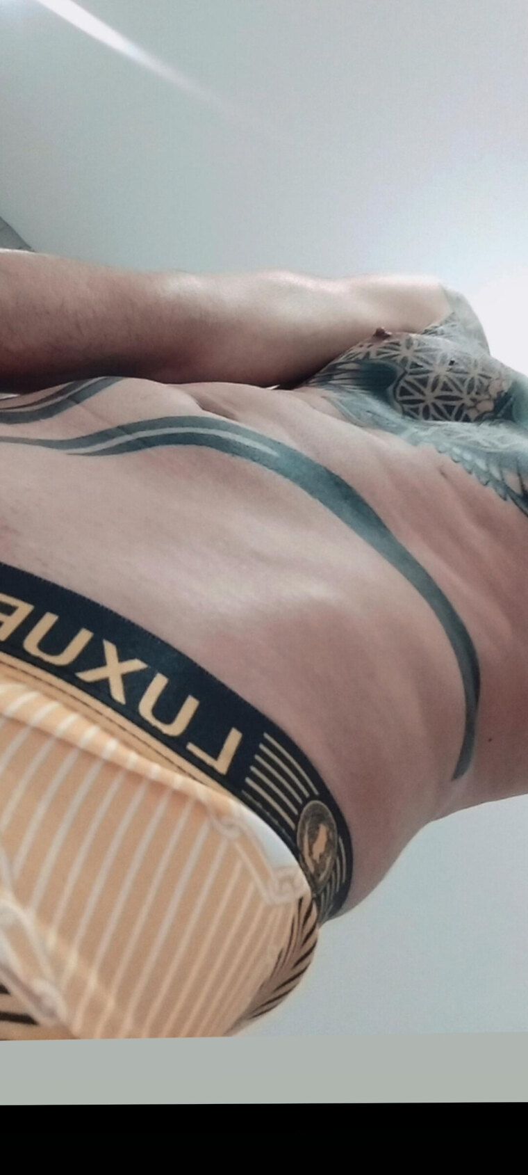 Quieres ver más 💦😛 cover image